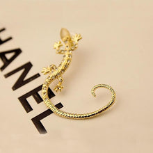 Load image into Gallery viewer, Lizard - Ear Cuff Earing