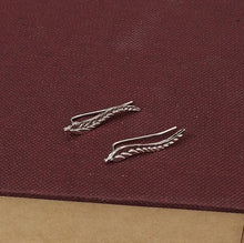 Load image into Gallery viewer, Leaf - Ear Cuff Earing