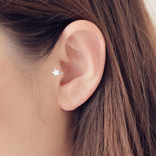 Tiny star - No pierced earing